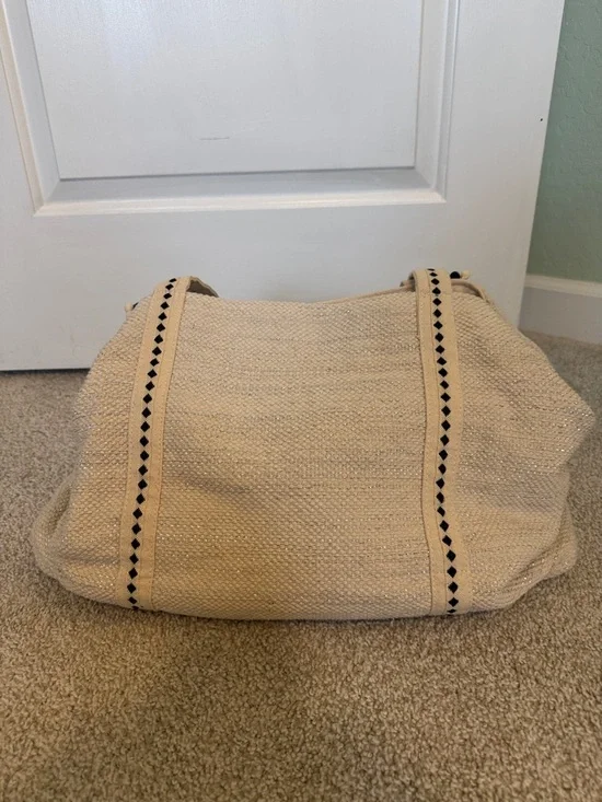 Medium Cream Geometric Embroidered Tote with Black & Gold Trim - Picture 4 of 7